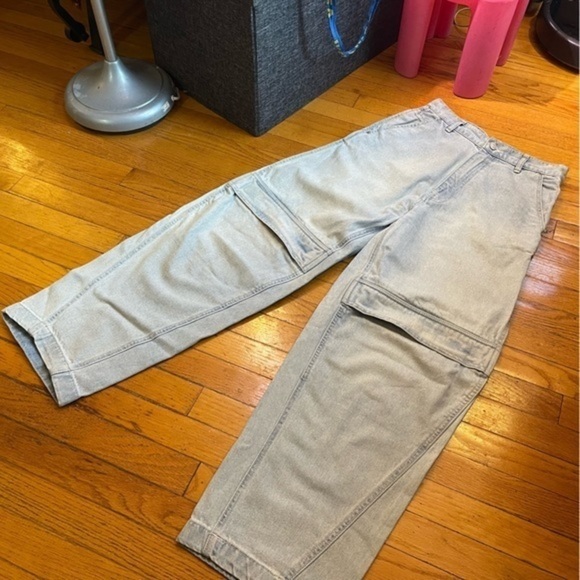 BDG “Extreme High Rise Baggy” sz 27. Like New - Picture 2 of 5